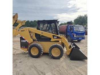 Skid steer loader Caterpillar 226B: picture 4 Skid steer loader Caterpillar 226B: picture 4