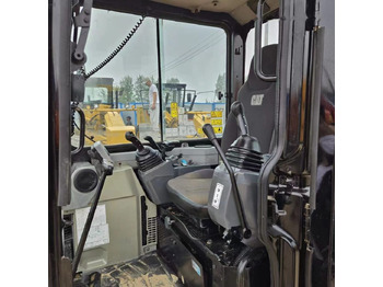 Mini excavator Caterpillar 303.5E2: picture 2