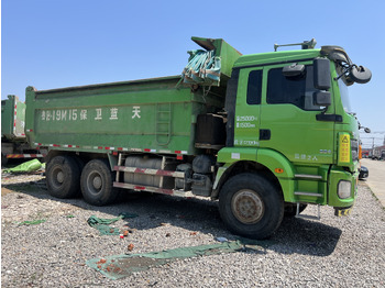 Tipper SHACMAN M3000: picture 4 Tipper SHACMAN M3000: picture 4