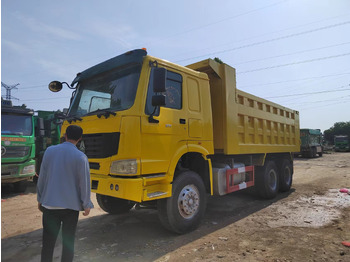 Tipper SINOTRUK HOWO: picture 2