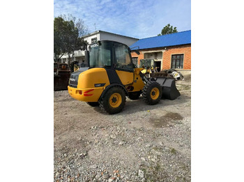 Wheel loader Volvo L20F: picture 5