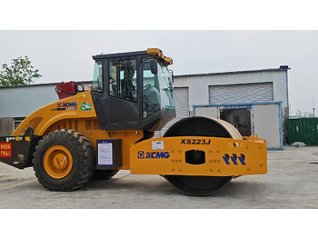 Compactor XCMG XS233J: picture 5