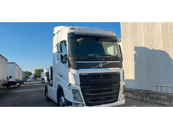 Tractor unit VOLVO FH 460