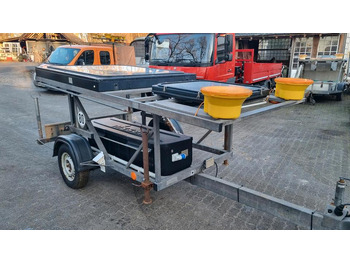 Construction equipment, Trailer Nissen VLT LED Verkehrsleittafel Verkehrsleitanhänger Verkehrssicherungsanhänger Leitanhänger Leittafel Baustellenabsicherung RSA21: picture 4 Construction equipment, Trailer Nissen VLT LED Verkehrsleittafel Verkehrsleitanhänger Verkehrssicherungsanhänger Leitanhänger Leittafel Baustellenabsicherung RSA21: picture 4