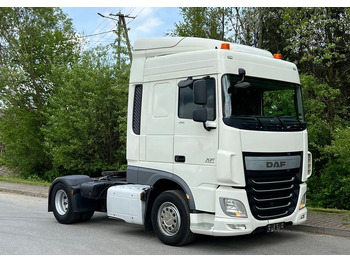 Tractor unit DAF XF 106