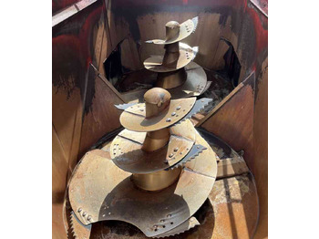 Forage mixer wagon BVL V-Mix 24-2S Voermengwagen voermachines: picture 4 Forage mixer wagon BVL V-Mix 24-2S Voermengwagen voermachines: picture 4