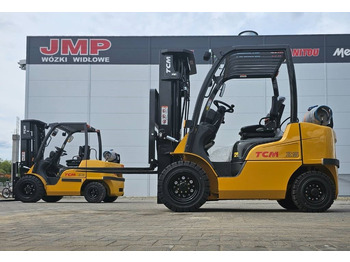LPG forklift TCM FGE25-E2 UNUSED TRIPLEX 4700mm: picture 2