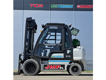 LPG forklift UniCarriers UG1D2A32LT: picture 3