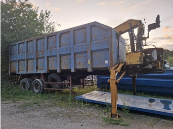 Tipper semi-trailer