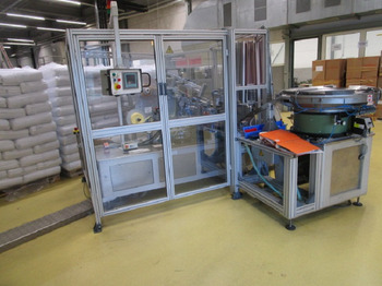 Packaging machinery DECKEL ETIKETTIER ANLAGE SCHLEUTER GU 2 DU (RUNDLÄUFER) MIT LÖFFELEINLEGESTATION RNA SRC-N-630-1R: picture 3 Packaging machinery DECKEL ETIKETTIER ANLAGE SCHLEUTER GU 2 DU (RUNDLÄUFER) MIT LÖFFELEINLEGESTATION RNA SRC-N-630-1R: picture 3