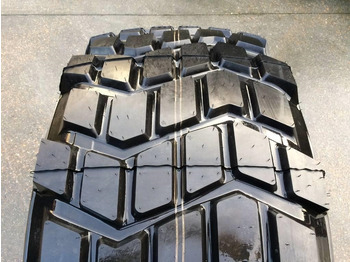 Tire for Agricultural machinery Michelin 525/65R20.5 XS - NEW: picture 2