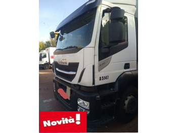 Box truck IVECO Stralis