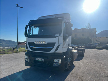 Cab chassis truck IVECO Stralis