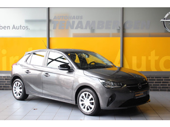 Car OPEL