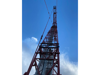 Crawler crane SENNEBOGEN 3300: picture 3