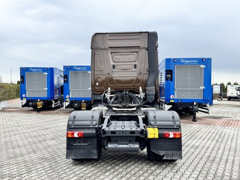 Tractor unit Mercedes-Benz Actros  1848 Gigaspace, Retarder,  Standklima Retarder, Mirrow Cam, mehrere Einheiten: picture 5