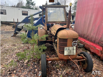 Farm tractor VOLVO