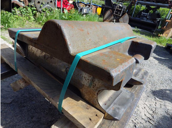 Quick coupler