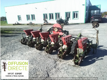 Precision sowing machine