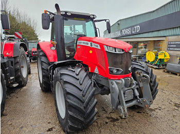 Farm tractor