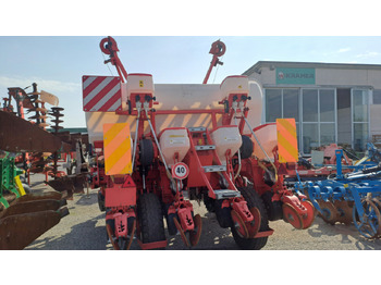 Leasing of SEMINATRICE DI PRECISIONE GASPARDO RENATA 8 ROWS SEMINATRICE DI PRECISIONE GASPARDO RENATA 8 ROWS: picture 4 Leasing of SEMINATRICE DI PRECISIONE GASPARDO RENATA 8 ROWS SEMINATRICE DI PRECISIONE GASPARDO RENATA 8 ROWS: picture 4