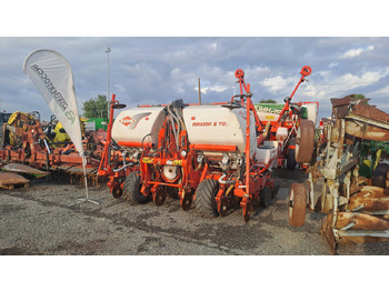 Precision sowing machine KUHN