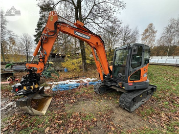 Mini excavator DOOSAN DX62R