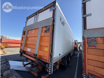 Refrigerator truck Mercedes-Benz Actros 2551: picture 4 Refrigerator truck Mercedes-Benz Actros 2551: picture 4