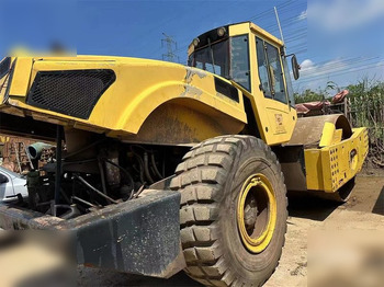 Compactor BOMAG BW226DH-4: picture 5