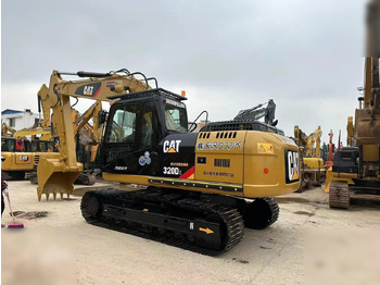 Crawler excavator CATERPILLAR 320D2