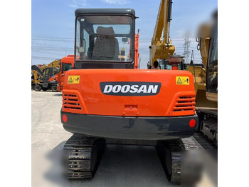 Mini excavator DOOSAN DH55-V: picture 5 Mini excavator DOOSAN DH55-V: picture 5