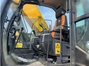 Leasing of JCB JS220 LC JCB JS220 LC: picture 5
