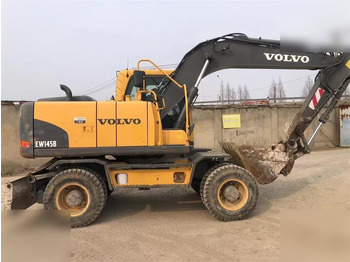 Wheel excavator VOLVO