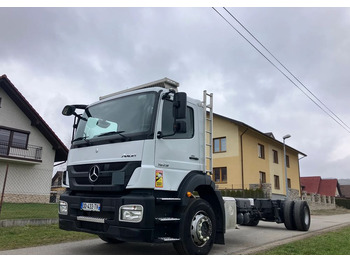 Cab chassis truck Mercedes-Benz Mercedes Axor 1829  Rama do zabudowy kiper beczka hakowiec laweta: picture 2 Cab chassis truck Mercedes-Benz Mercedes Axor 1829  Rama do zabudowy kiper beczka hakowiec laweta: picture 2