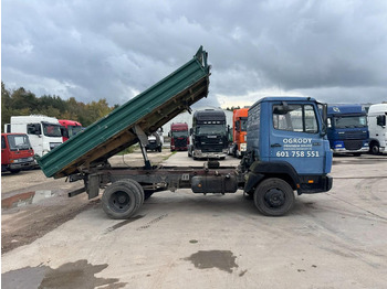 Tipper Mercedes-Benz SK 814 (6 CYLINDER / STEEL SUSPENSION / MANUAL PUMP / 3-SIDE TIPPER): picture 4 Tipper Mercedes-Benz SK 814 (6 CYLINDER / STEEL SUSPENSION / MANUAL PUMP / 3-SIDE TIPPER): picture 4