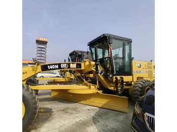Grader CATERPILLAR 140H