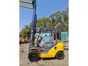 Diesel forklift KOMATSU