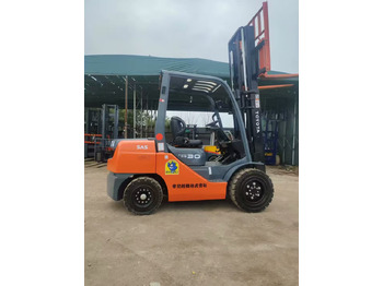 Diesel forklift toyata 3-ton: picture 4