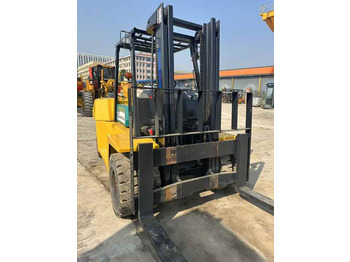 Forklift 7ton Forklift Used Komatsu FD70 Forklift on Sale in Hefei City  Used  komatsu Fd30 Fd50 Fd70  Forklifts for Sale [ Copy ]: picture 4