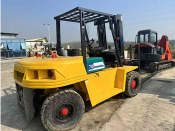 Forklift 7ton Forklift Used Komatsu FD70 Forklift on Sale in Hefei City  Used  komatsu Fd30 Fd50 Fd70  Forklifts for Sale [ Copy ]: picture 2
