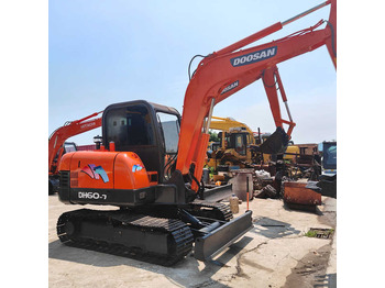 Crawler excavator DOOSAN DH60-7