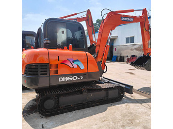 Crawler excavator DOOSAN DH60-7