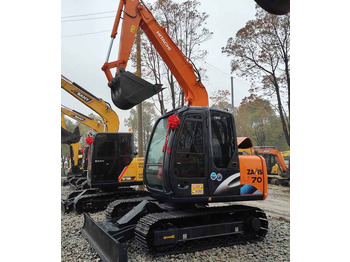 Crawler excavator HITACHI ZX70