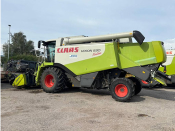 Combine harvester CLAAS Lexion