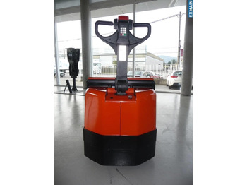 Pallet truck BT