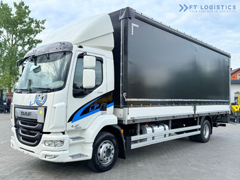 Curtainsider truck DAF LF 260
