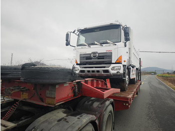 Tipper HINO HINO 700: picture 4