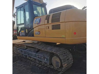 Crawler excavator CATERPILLAR 323