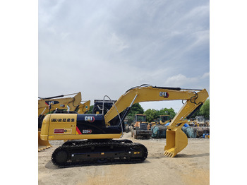 Crawler excavator CATERPILLAR 320D2