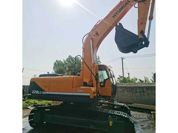 Crawler excavator HYUNDAI